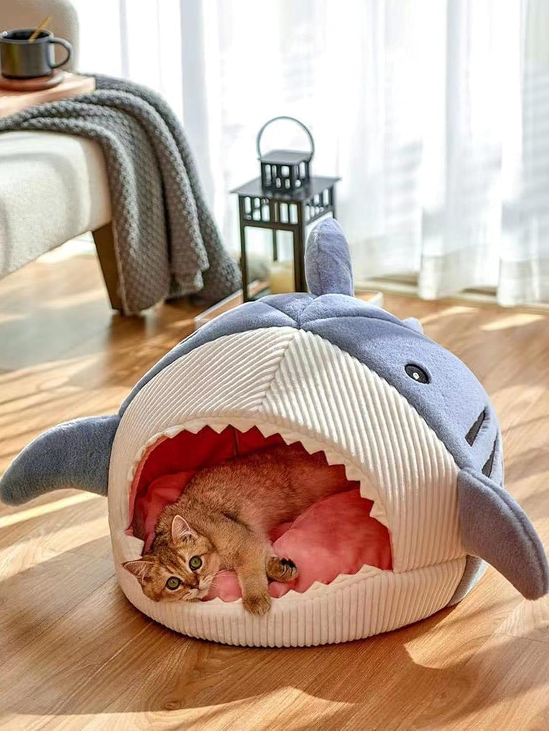 Shark-Shaped Cozy Cat Bed – Warm Hideout House for Cats & Small Pets